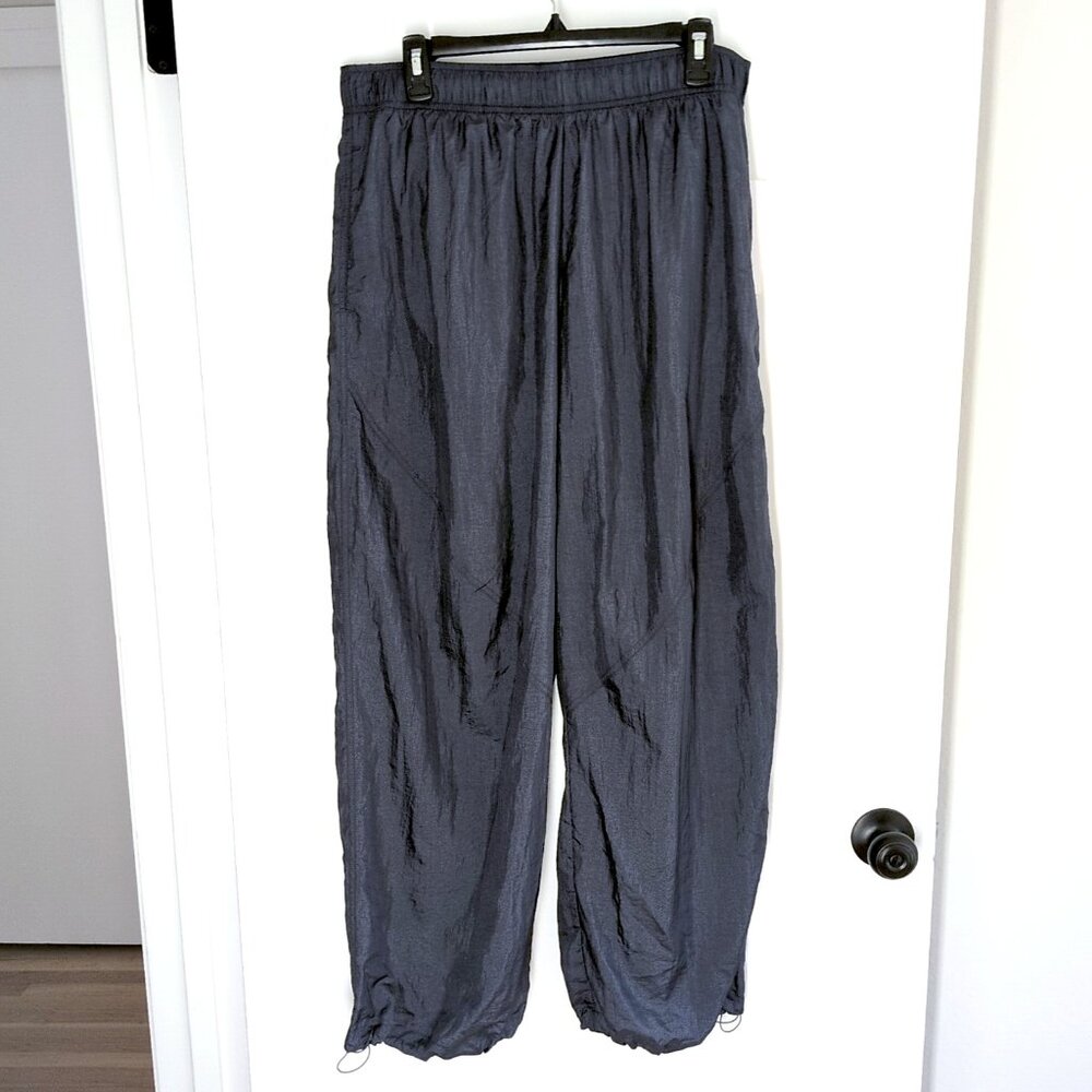 Athleta Lunar Utility Pant L Dark Rinse gray NWT athleisure adjustable hem - Picture 3 of 5